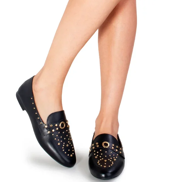 Loafer Couro Hedder Detalhe Tachas Lia Line Preto